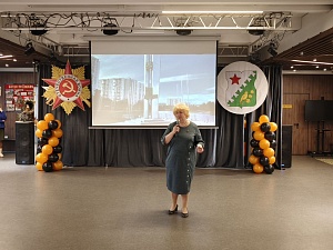 Этих дней не смолкнет слава